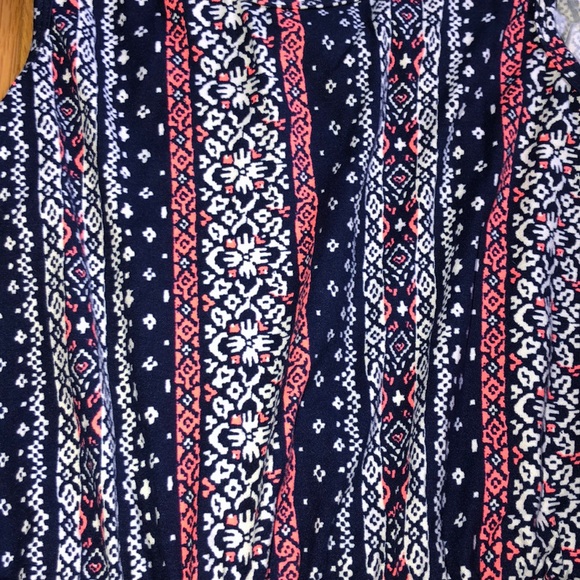 Patterned Romper - Picture 2 of 3